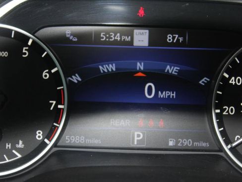 Used 2023 Nissan Maxima SV w/ Floor Mat Group image 28