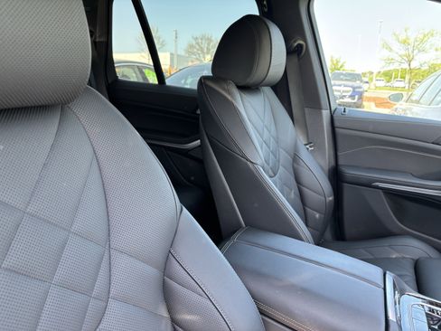 Used 2026 BMW X5 xDrive40i image 34