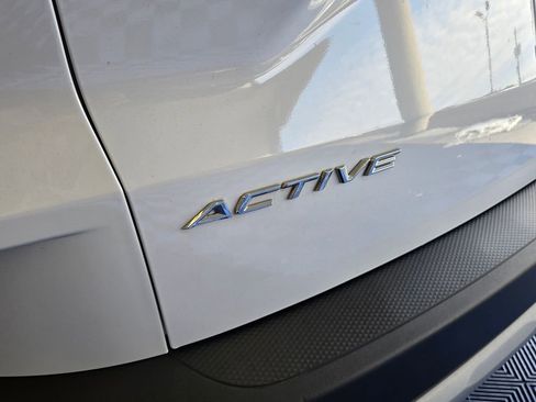 Used 2023 Ford Escape Active image 29