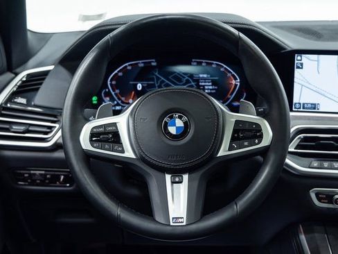 Used 2022 BMW X5 xDrive40i w/ M Sport Package image 14