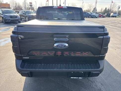 Used 2024 Ford Maverick XLT image 6