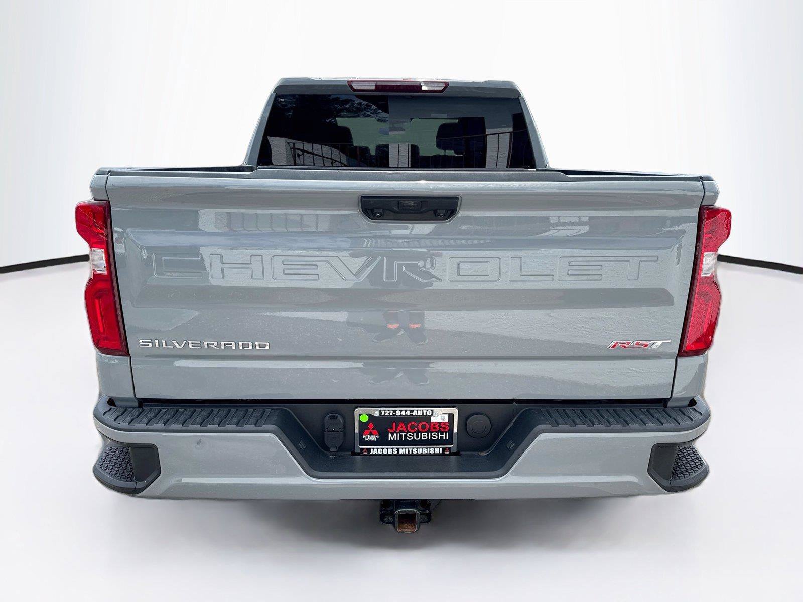 Used 2024 Chevrolet Silverado 1500 RST RWD image 4