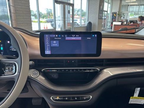 New 2025 FIAT 500 e image 15