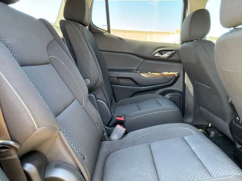 Used 2021 GMC Acadia SLE w/ Driver Convenience Package FWD image 20