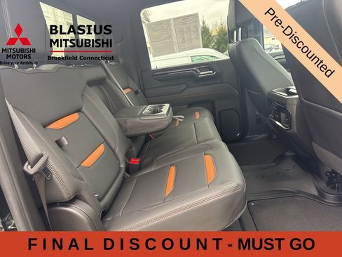 Used 2025 GMC Sierra 2500 AT4 w/ AT4 Premium Plus Package AWD/4WD image 50