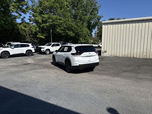 New 2026 Nissan Rogue SV AWD/4WD image 7