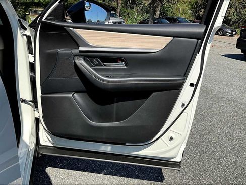 Used 2025 MAZDA CX-70 Plug-In Hybrid w/ Premium Pkg image 22