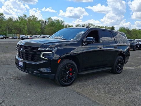 Used 2024 Chevrolet Tahoe RST w/ RST Performance Edition AWD/4WD image 6