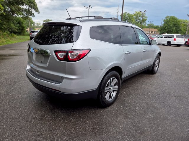 Used 2017 Chevrolet Traverse LT AWD/4WD image 6
