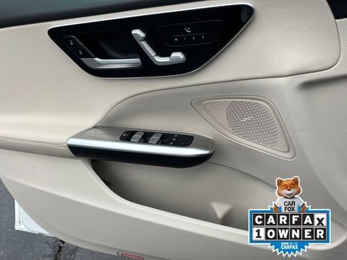 Used 2024 Mercedes-Benz C 300 4MATIC Sedan image 18