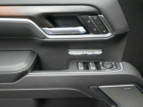 New 2026 GMC Sierra 1500 Denali AWD/4WD image 9