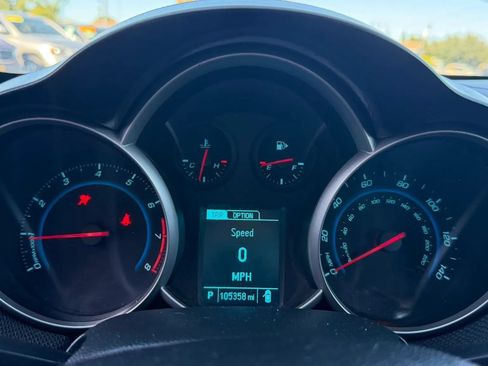 Used 2013 Chevrolet Cruze LT FWD image 12