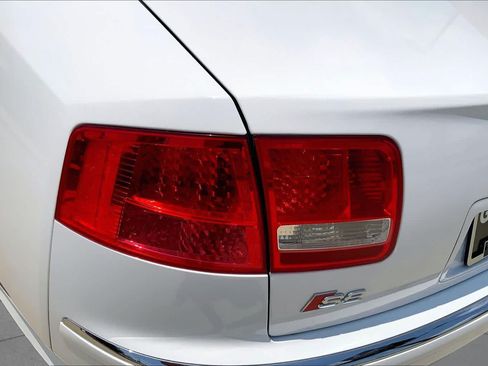 Used 2007 Audi S8 AWD/4WD image 24