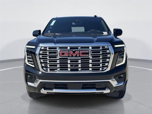 New 2026 GMC Yukon Denali image 4