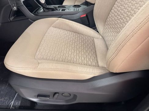 New 2025 Ford Ranger XLT w/ Equipment Group 301A High image 16