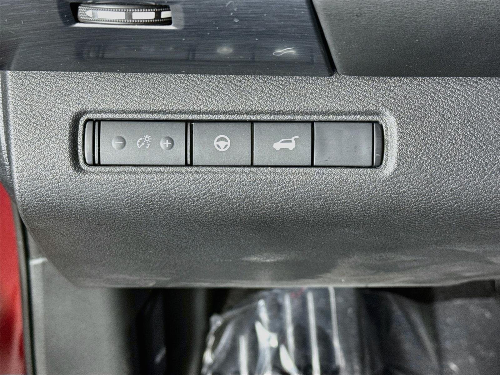 Used 2024 Nissan Pathfinder SL w/ SL Premium Package FWD image 10
