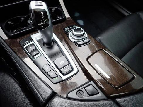 Used 2013 BMW 528i xDrive Sedan image 17