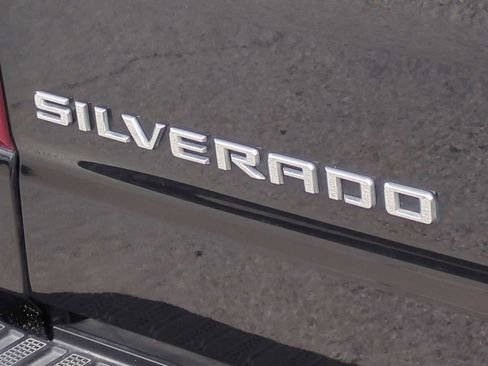 Used 2024 Chevrolet Silverado 1500 Custom Trail Boss image 32