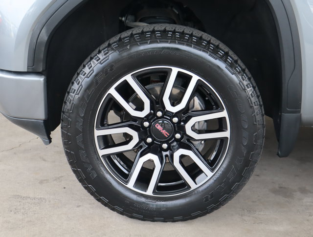 Used 2020 GMC Sierra 1500 AT4 w/ AT4 Premium Package AWD/4WD image 11