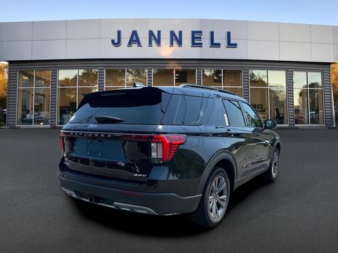 New 2026 Ford Explorer Active w/ Active Comfort Package AWD/4WD image 5