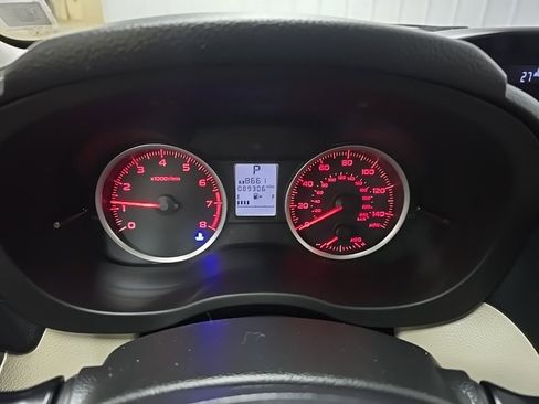 Used 2014 Subaru Crosstrek 2.0i Premium image 21