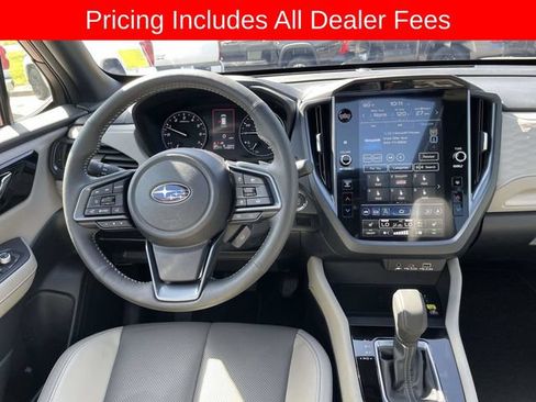 Used 2025 Subaru Forester Limited AWD/4WD image 15