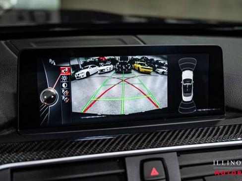 Used 2016 BMW M4 Convertible image 22