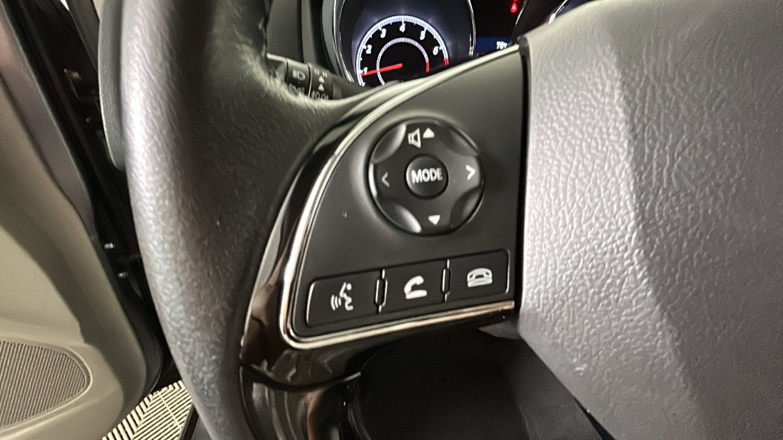 Used 2017 Mitsubishi Outlander Sport SE AWD/4WD image 18