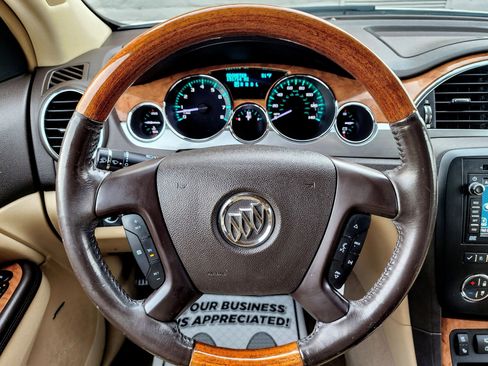 Used 2009 Buick Enclave CXL w/ Entertainment Package #4 image 10