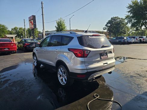 Used 2019 Ford Escape Titanium AWD/4WD image 8
