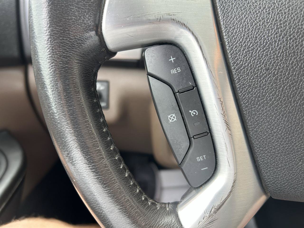 Used 2015 GMC Acadia SLT w/ Open Road Package AWD/4WD image 20