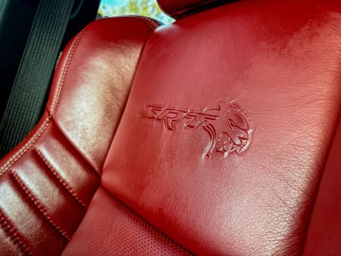 Used 2022 Dodge Charger SRT Hellcat w/ Carbon/Suede Interior Package image 12