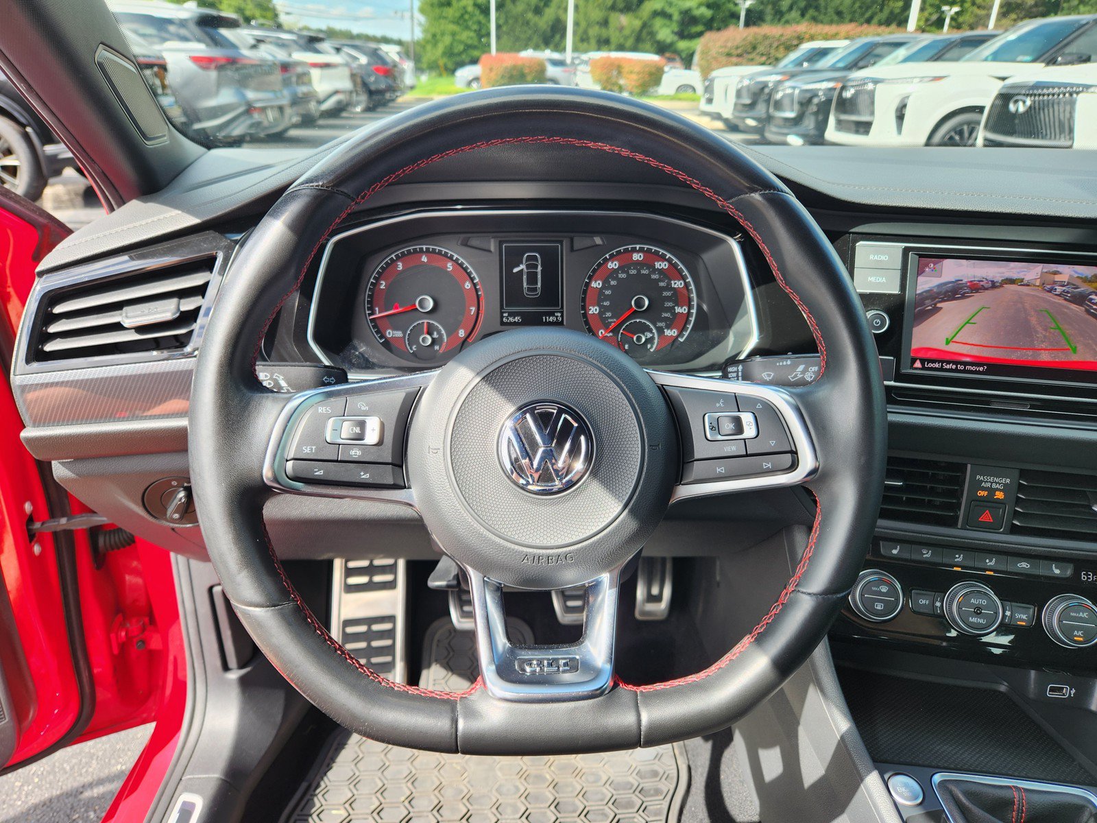 Used 2019 Volkswagen Jetta GLI FWD image 18