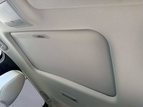 Certified 2024 MAZDA CX-90 Plug-In Hybrid w/ Preferred image 34