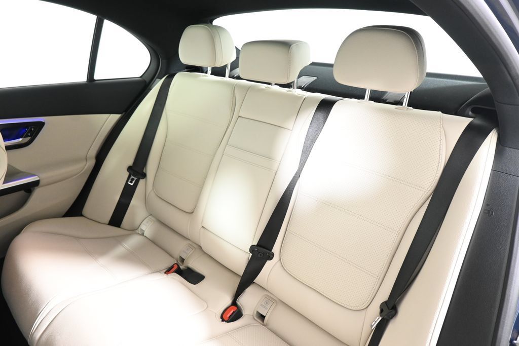 Certified 2026 Mercedes-Benz C 300 4MATIC Sedan image 4