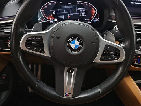 Used 2023 BMW 540i xDrive w/ M Sport Package AWD/4WD image 10