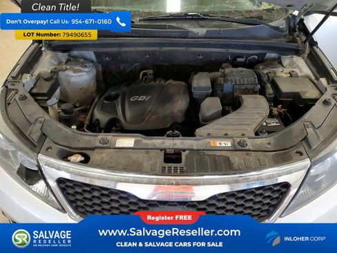 Used 2013 Kia Sorento LX w/ Convenience Pkg image 16