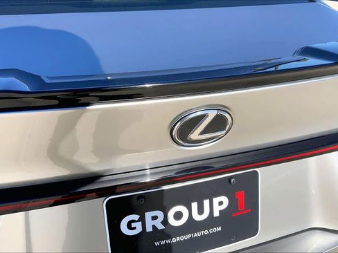 Used 2023 Lexus IS 350 F Sport image 31