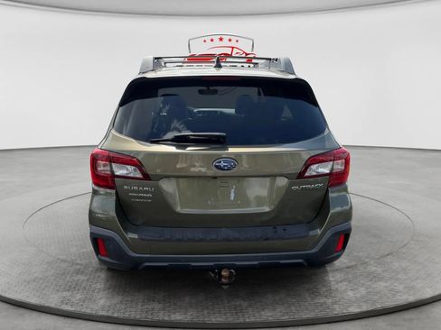 Used 2019 Subaru Outback 2.5i Limited AWD/4WD image 4