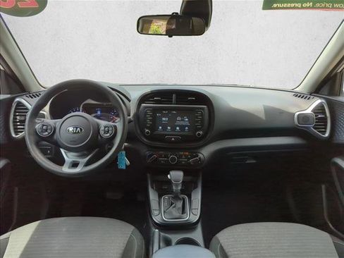 Used 2020 Kia Soul S FWD image 20