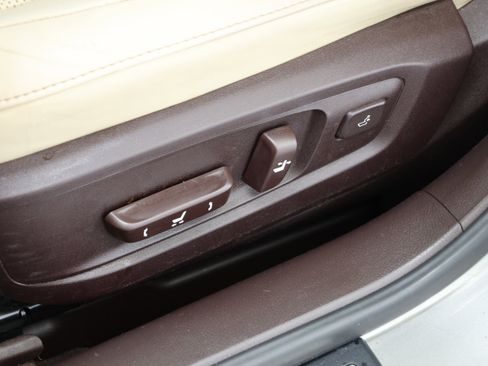 Used 2018 Lexus ES 350 350 w/ Luxury Package w/Wood Trim image 34