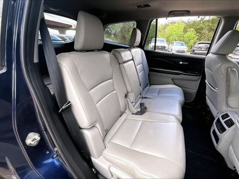 Used 2019 Honda Pilot EX-L image 34