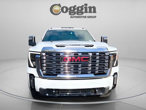 New 2026 GMC Sierra 3500 Denali image 19