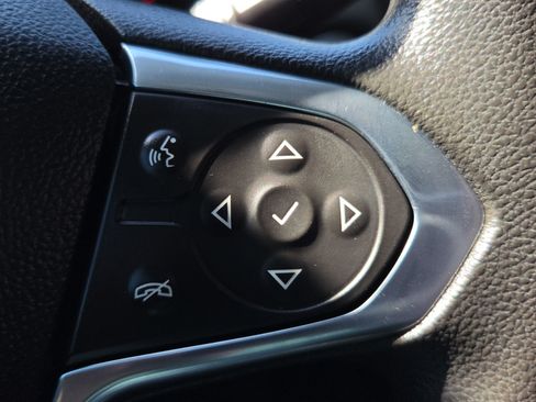 Used 2021 Chevrolet Traverse LS w/ LPO, Blackout Package AWD/4WD image 59