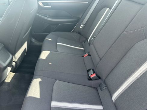 Used 2023 Hyundai Sonata SEL image 12
