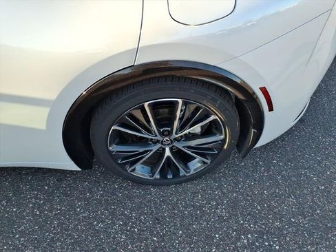 Used 2023 Toyota Prius XLE image 21