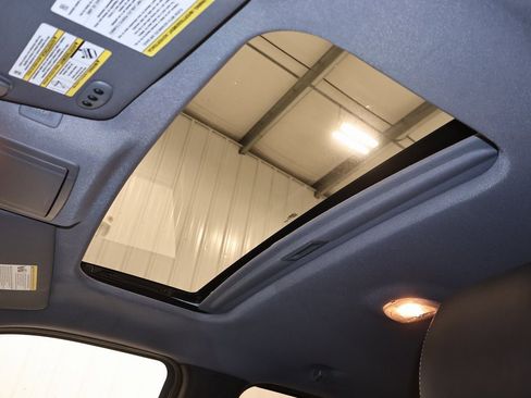 Used 2014 Ford F150 Lariat w/ Equipment Group 502A Luxury image 35