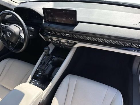 Certified 2023 Honda Accord EX-L image 13
