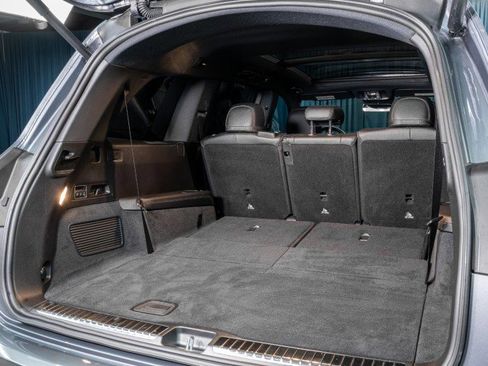 Certified 2025 Mercedes-Benz GLS 450 4MATIC image 8