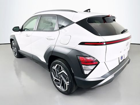New 2026 Hyundai Kona SEL Premium FWD image 7